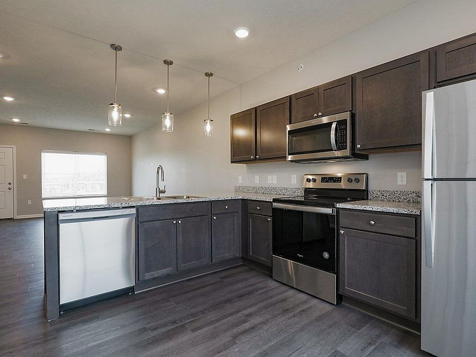 1st image of 2960 S Coddington Ave #3X1
