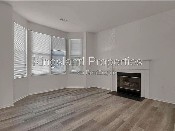 3rd image of 4111 Westminster Pl