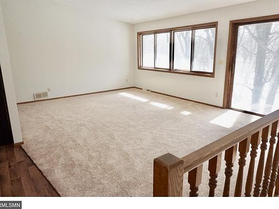 4th image of 8801 Green Haven Dr