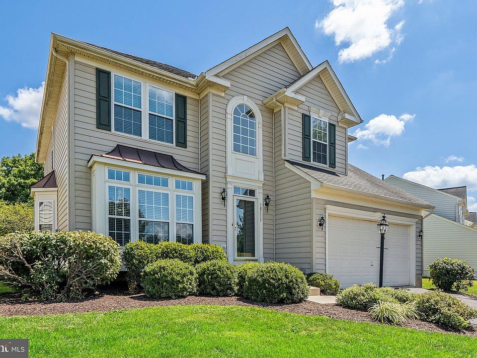1st image of 18111 Scenic Creek Ln
