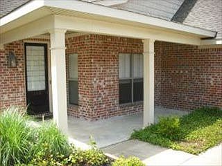2nd image of 108 E Pointe Dr