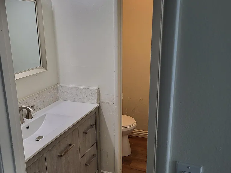 1141 N West St — Photo 7