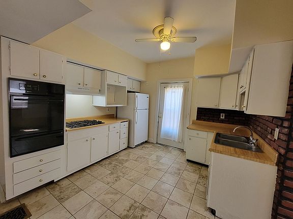 5th image of 4841 Sigel Ave