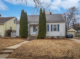 1021 5th Ave SE, Rochester, MN 55904