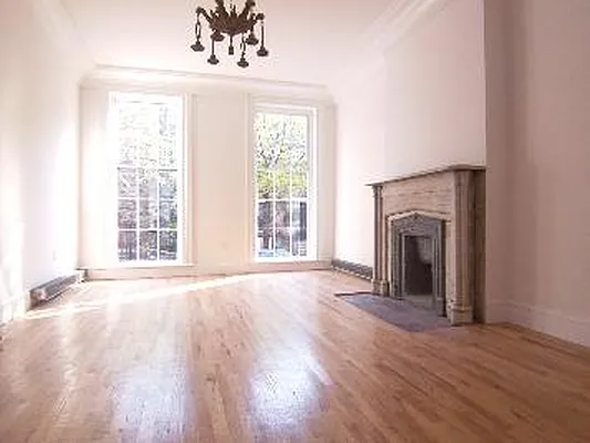 Rented by Corcoran | media 28