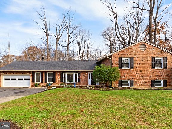 3rd image of 5945 One Penny Dr