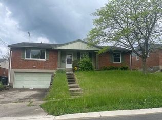 3373 Treasure Ct, Cincinnati, OH 45211
