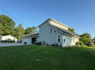 708 Sherman St, Pandora, OH 45877