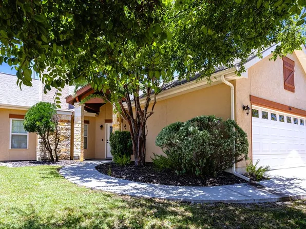 1116 Norfolk Ln, Kerrville, TX 78028