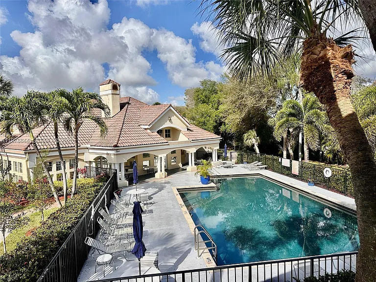 815 W Boynton Beach Blvd #11202 — Photo 19
