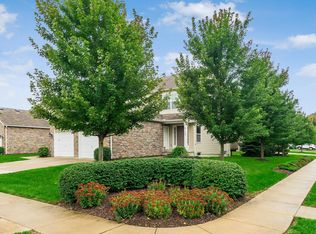 1209 Old Henderson Rd, Columbus, OH 43220