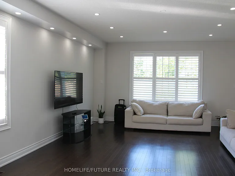 52 Mac Frost Way #MAIN 2ND — Photo 2