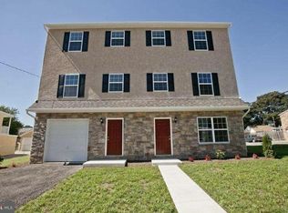 105 Light St, Conshohocken, PA 19428