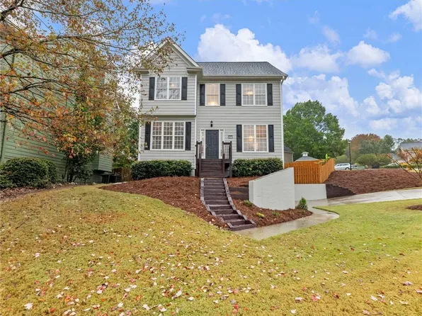 2275 Oak Glenn Cir, Duluth, GA 30096