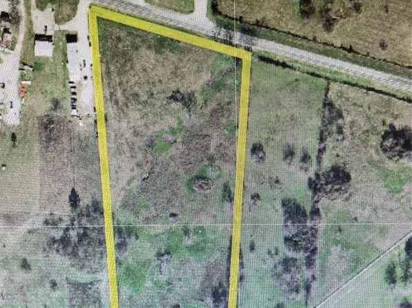 1367 State Highway 75 N, Huntsville, TX 77320