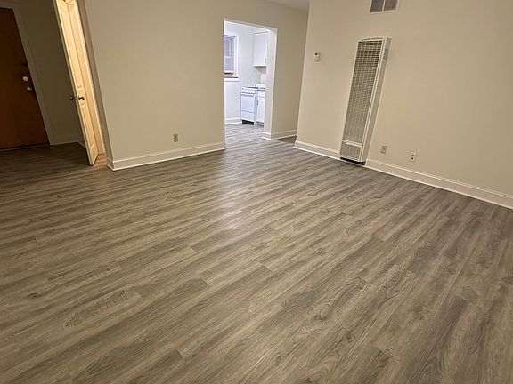 2nd image of 2636 Indianola Ave APT B