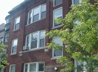 808 W Roscoe St #1, Chicago, IL 60657