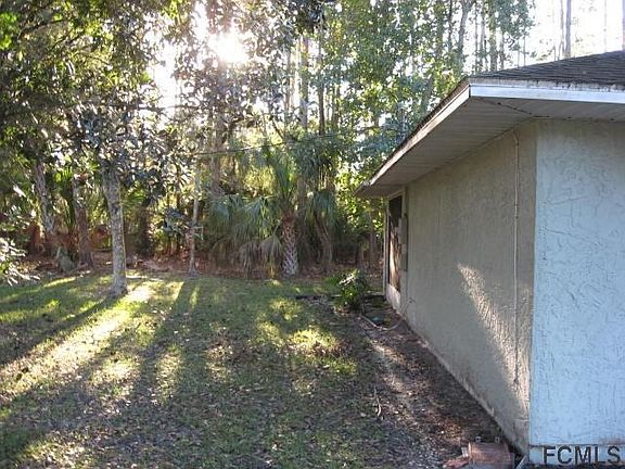 4th image of 100 Brownstone Ln