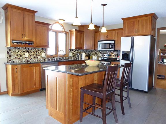 4th image of 2901 Castle Woods Ln