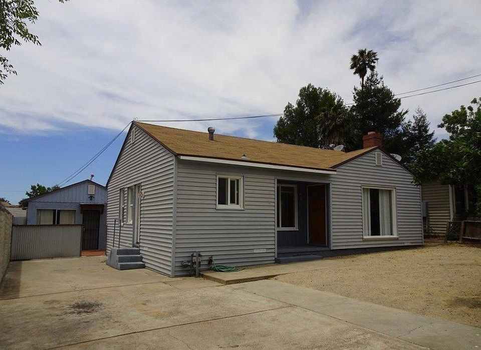 1st image of 471 Henderson Ave