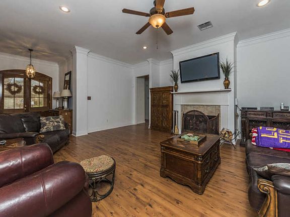 5th image of 104 Cresthill Dr