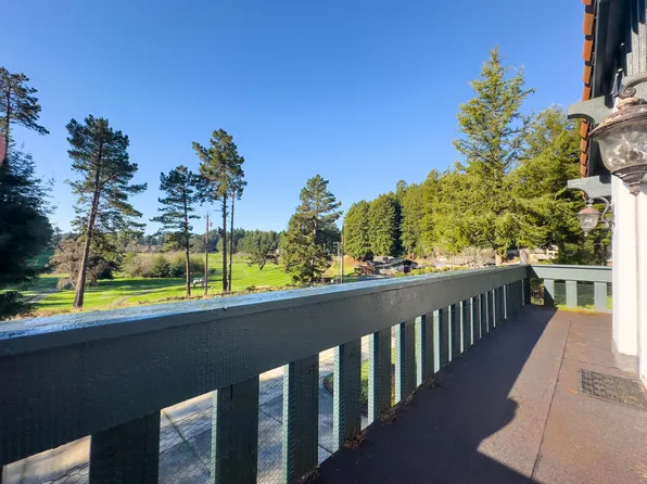 4409 Fairway Dr, Eureka, CA 95503