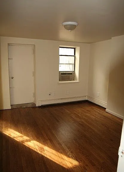 127 Mercer St #1 — Photo 4