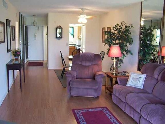 3rd image of 1100 Ponce De Leon Cir