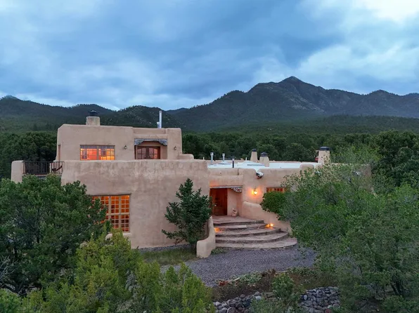 Off Camino Perdido, Ranchos de Taos, NM 87557-0000