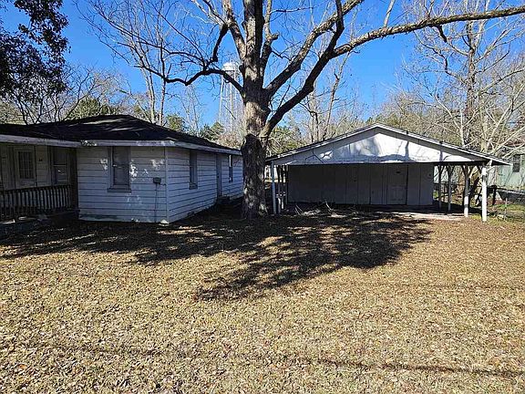 3rd image of 24 Williams Ditch Rd