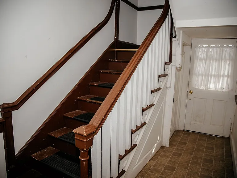 4725 E Harrisburg Pike #1 — Photo 3