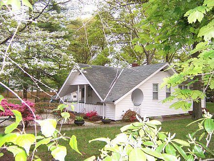 Side porch
