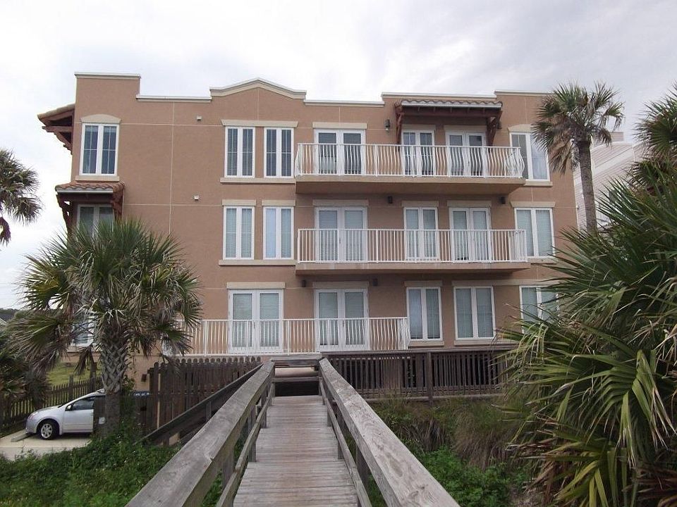 Terraces viewed from beach access