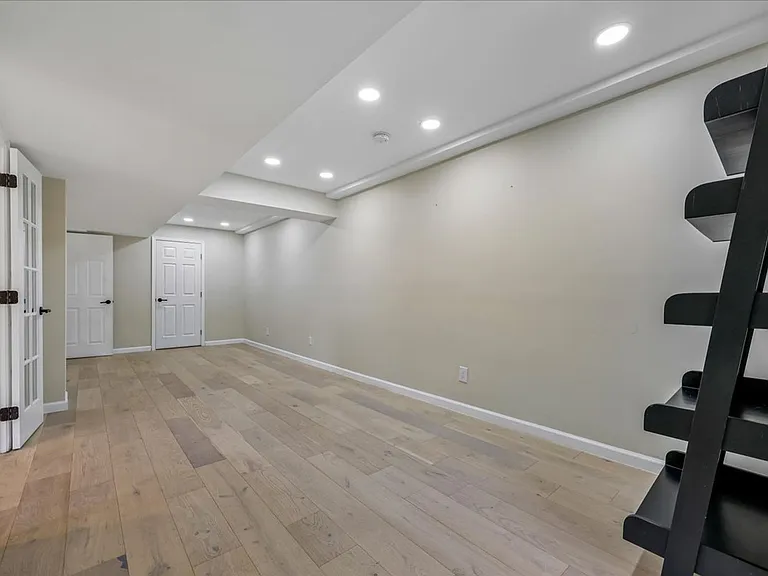 11506 Stonewood Ln — Photo 10
