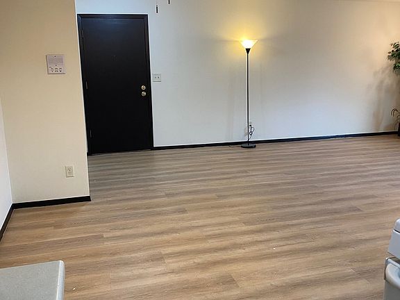 3rd image of 6430 W Norwich Ave #6
