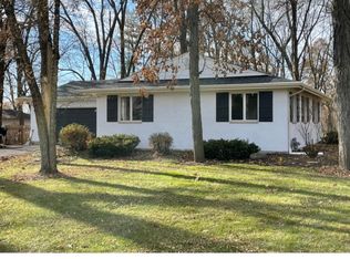 422 N Gates St, Elburn, IL 60119