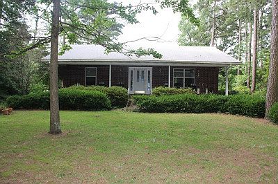 419 Quattlebaum Road, Clinton