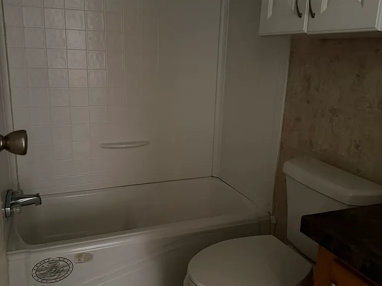 421 McCallister Rd #A — Photo 10