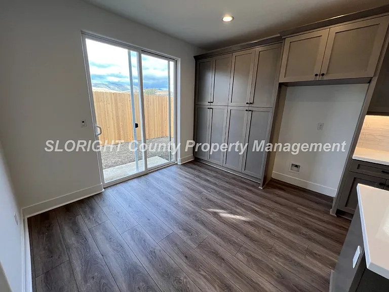 1974 San Luis Ranch Rd — Photo 14