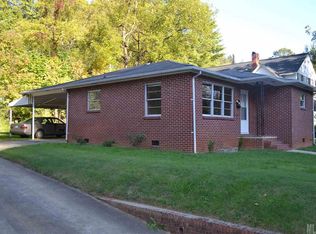 309 Norwood St NW, Lenoir, NC 28645