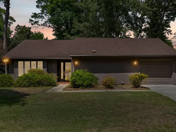 4 Birkdale Ct E, Aiken, SC 29803