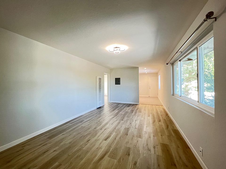 1st image of 24 S Fremont St APT C