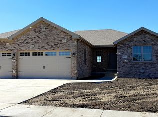 889 White Tail Bnd, Manteno, IL 60950