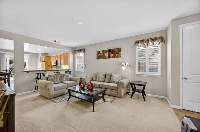 7540 Abbey Cir — Photo 2