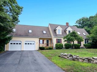 27 Old Dam Rd, Bourne, MA 02532