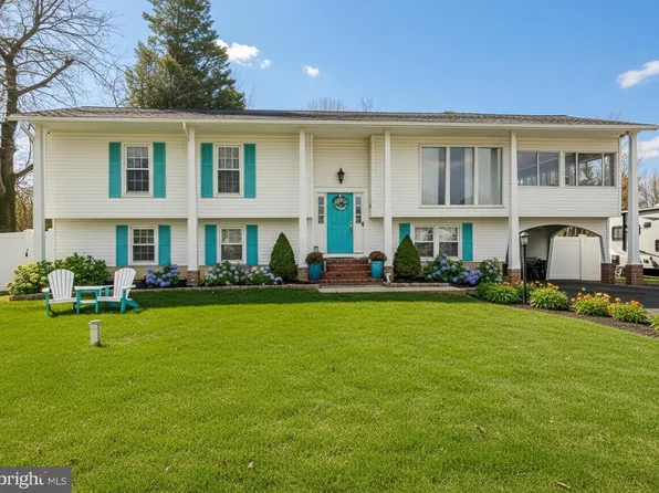 511 Chesapeake Ave, Stevensville, MD 21666