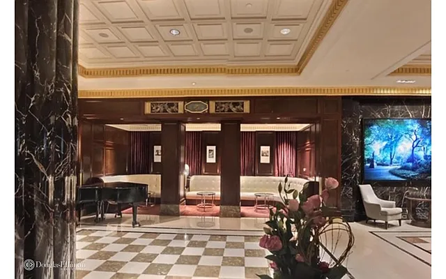 Rented by Douglas Elliman | media 42