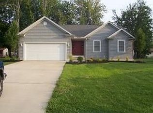 7642 Travis Dr, Madison, OH 44057