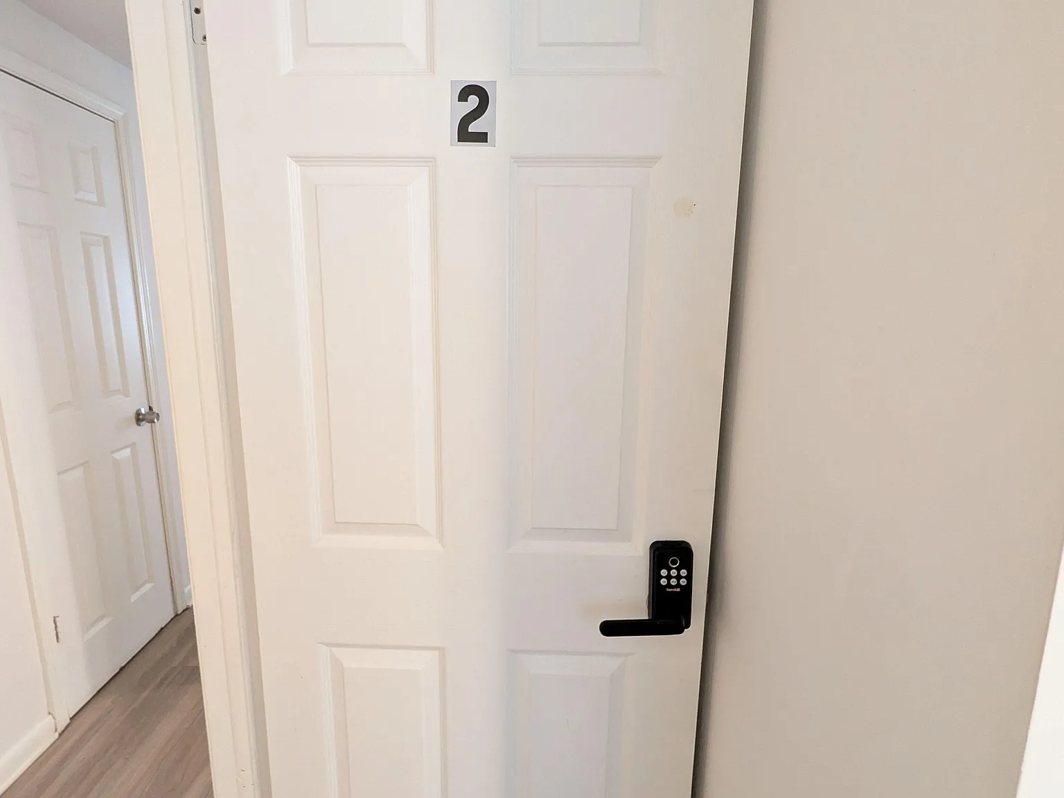 3 bed, 2.0 bath, 1020 sqft, $776 — Photo 2
