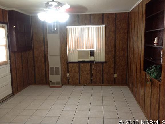 2nd image of 300 Washington St